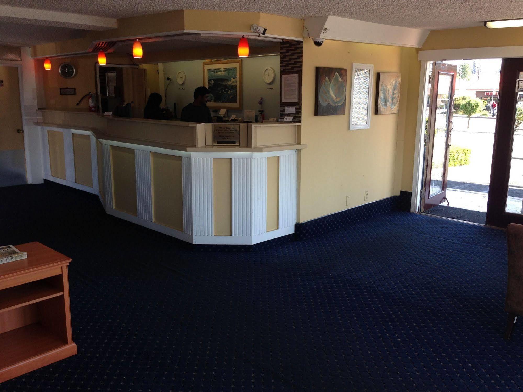 Travelodge By Wyndham Tacoma Near Mcchord Afb Bagian luar foto